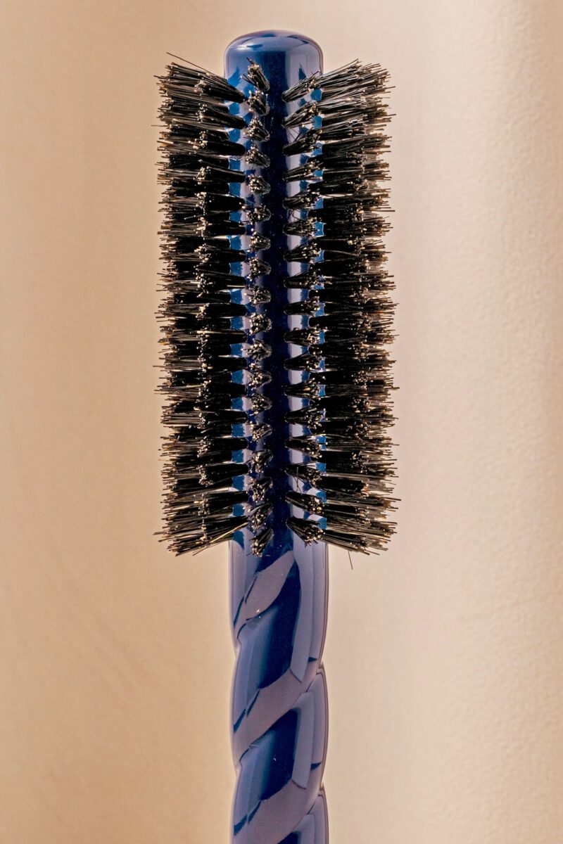 N.05 La Brosse Ronde Brushing Volume & Style Bleu Myrtille