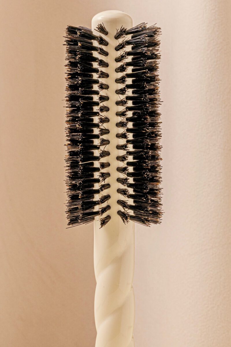 N.05 La Brosse Ronde Brushing Volume & Style Blanc Crème