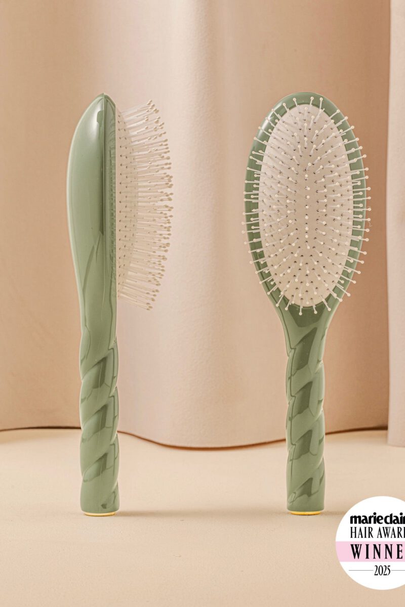 N.04 La Brosse Démêlante & Massante La Miracle Vert Amande