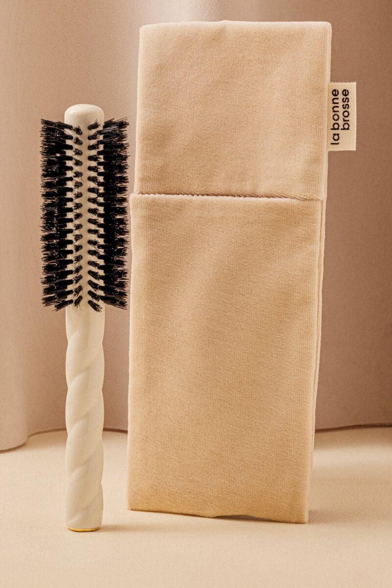 La Pochette "Brosse Ronde" Blanc Crème