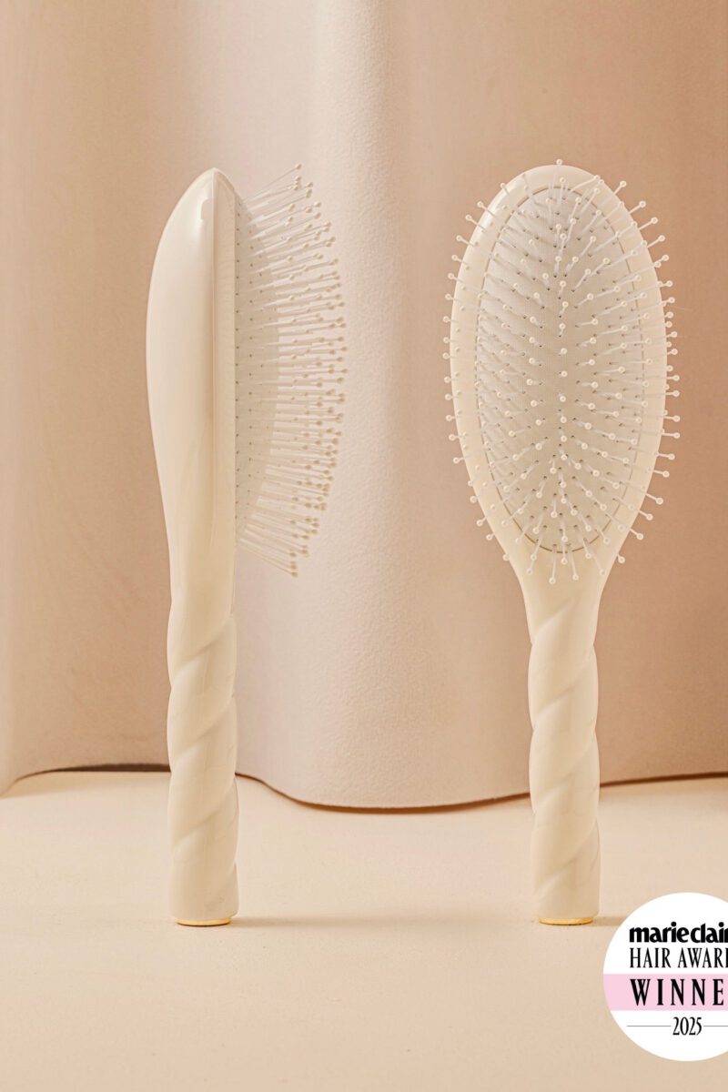 N.04 La Brosse Démêlante & Massante La Miracle Blanc Crème