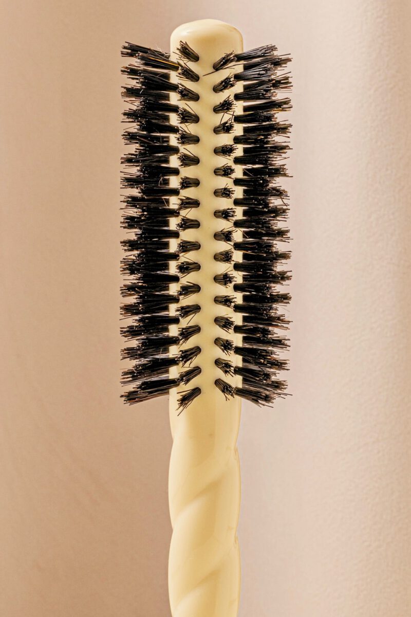 N.05 La Brosse Ronde Brushing Volume & Style Ivoire Cair