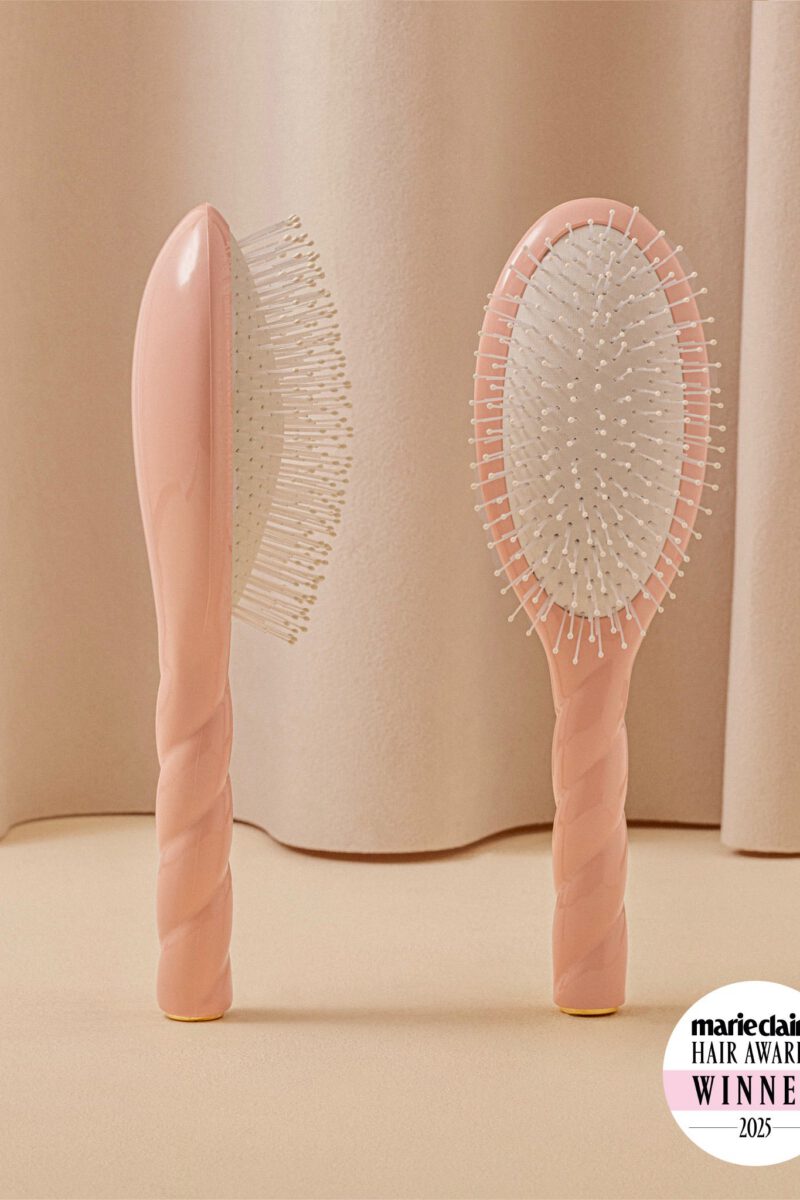 N.04 La Brosse Démêlante & Massante La Miracle Rose Poudré