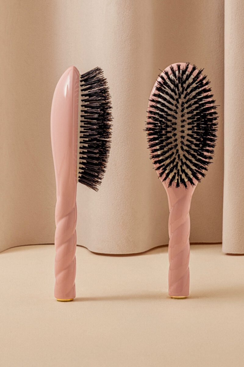 N.01 La Brosse Brillance & Soin l'Universelle Rose Poudré