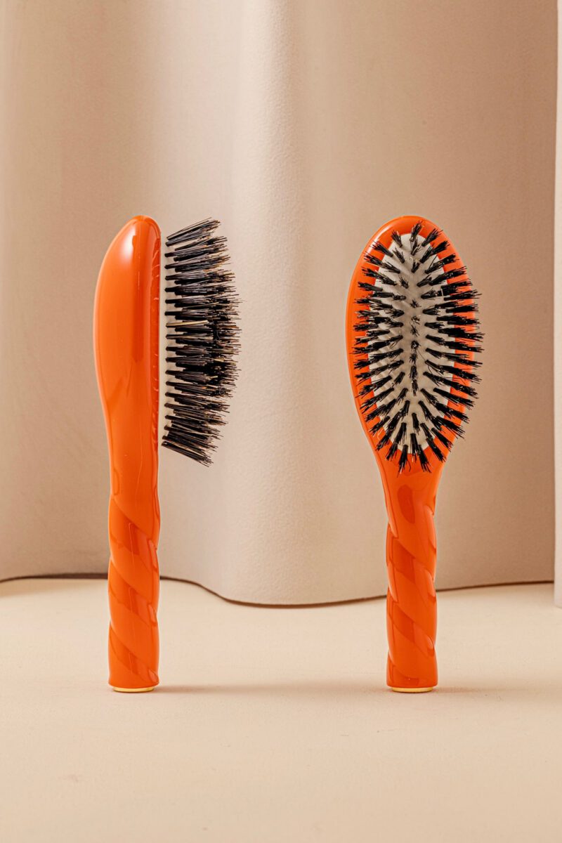 Édition Limitée N.01 La Petite Brosse Brillance & Soin l'Universelle Orange Seventies
